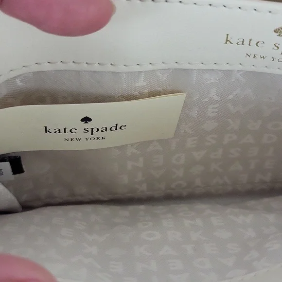 Kate Spade Mikas Pond Stacy in Guava Long Wallet - Picture 9 of 9